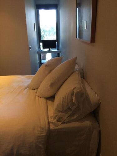 Marina View Apartment On The Maribyrnong River, Melbourne ภายนอก รูปภาพ